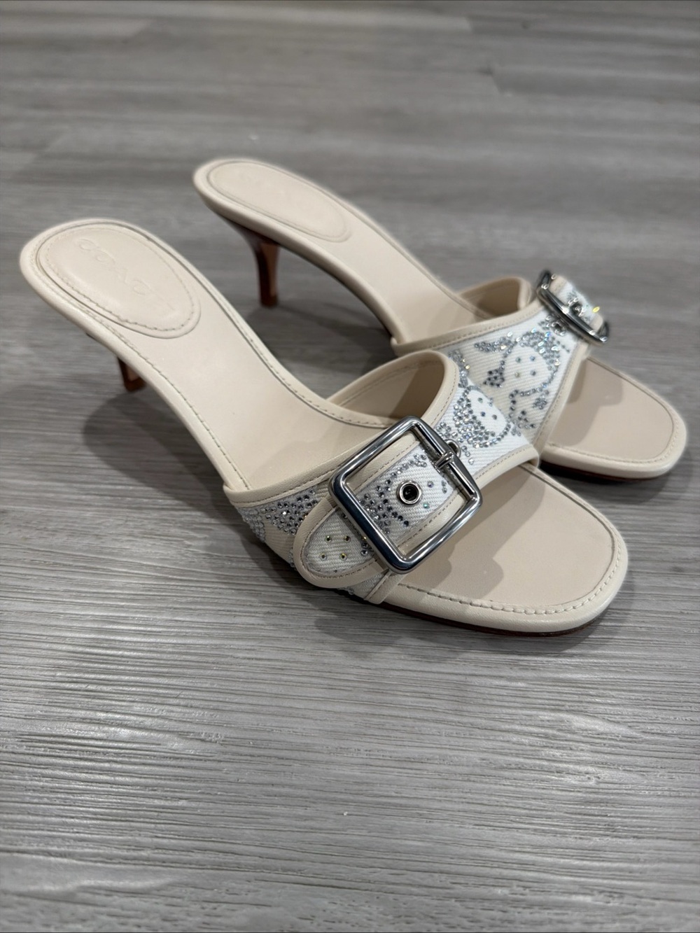 Coach White Crystal Margot Shoe Kitten Heel Sandal Size 8 B